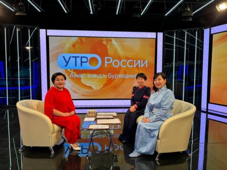 Специалисты центра «Бэлиг» рассказали о Премии Главы Бурятии