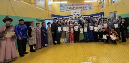 «Больҷаг эштерээр»- «Нүхэдэй уулзалга» һайндэр Ахын тойрогто үнгэргэгдэбэ