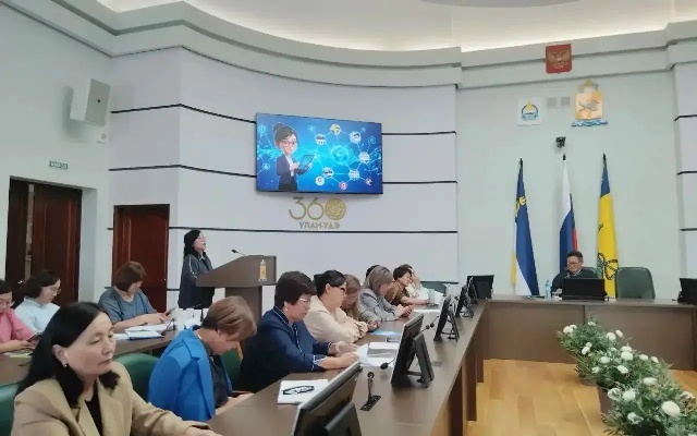О цифровой экосистеме современного учителя бурятского языка