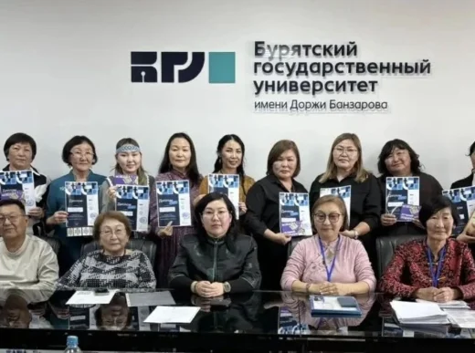 Оюна Забанова представила центр «Бэлиг» в жюри конкурса проектов по популяризации родных языков